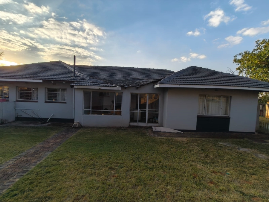 4 Bedroom Property for Sale in Protea Park North West